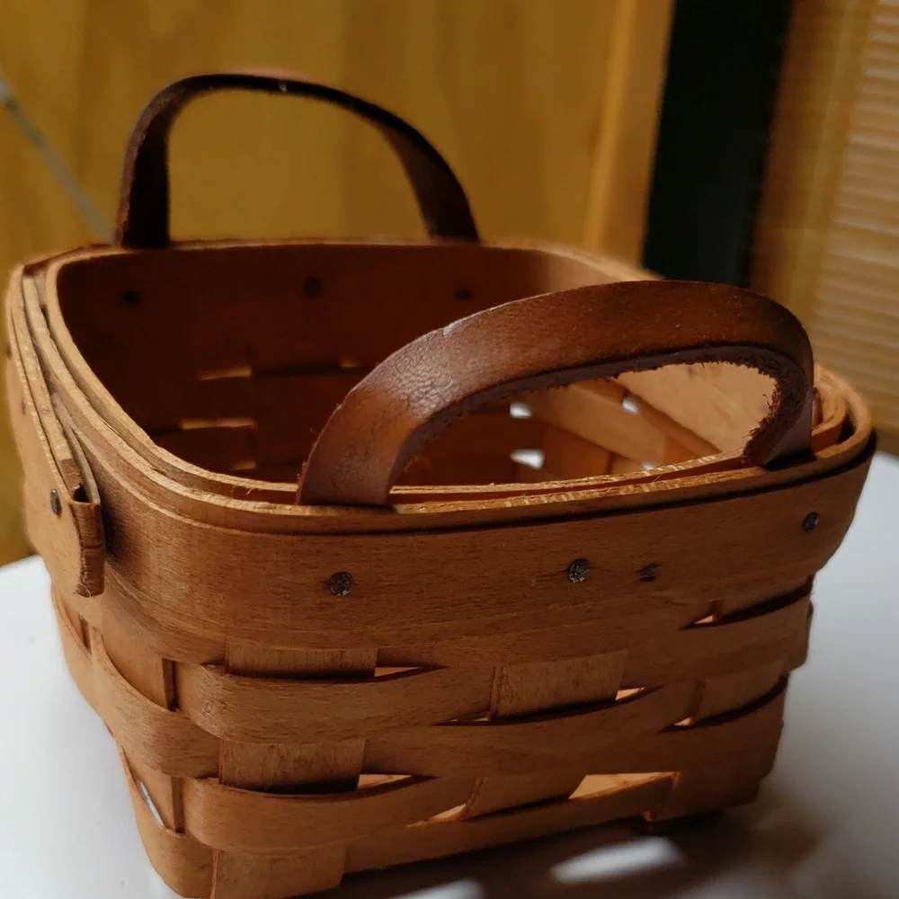 Longaberger Tan Accent Basket Handwoven Maple
